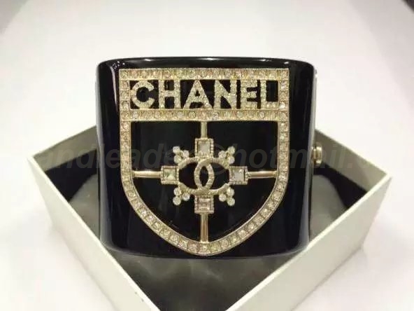 Chanel Bangles 72